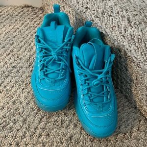 Size 10 monochrome fila disruptor II